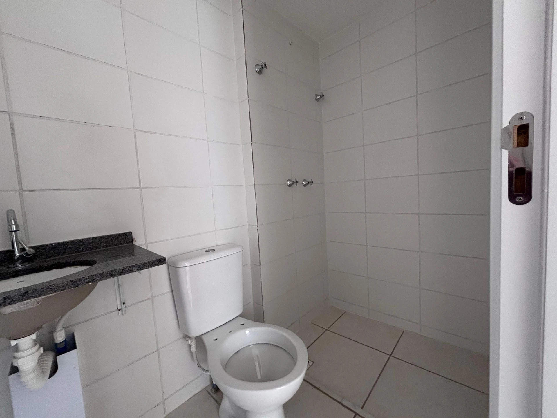 Квартира з 2 кімнатами, власною ванною і балконом — photo 22