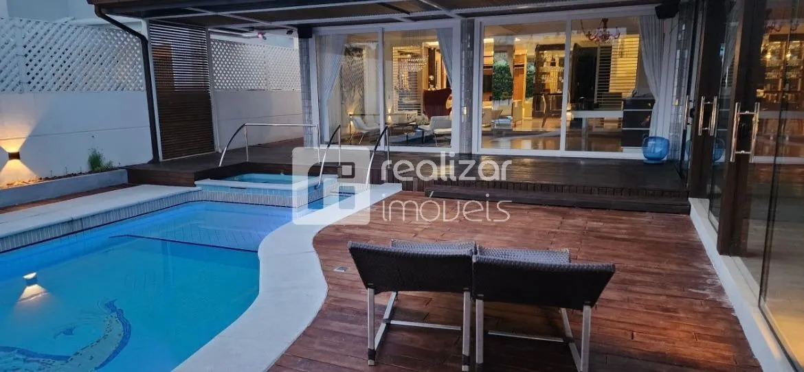Furnished 600 m² house with 5 en-suite suites and parking — photo 6