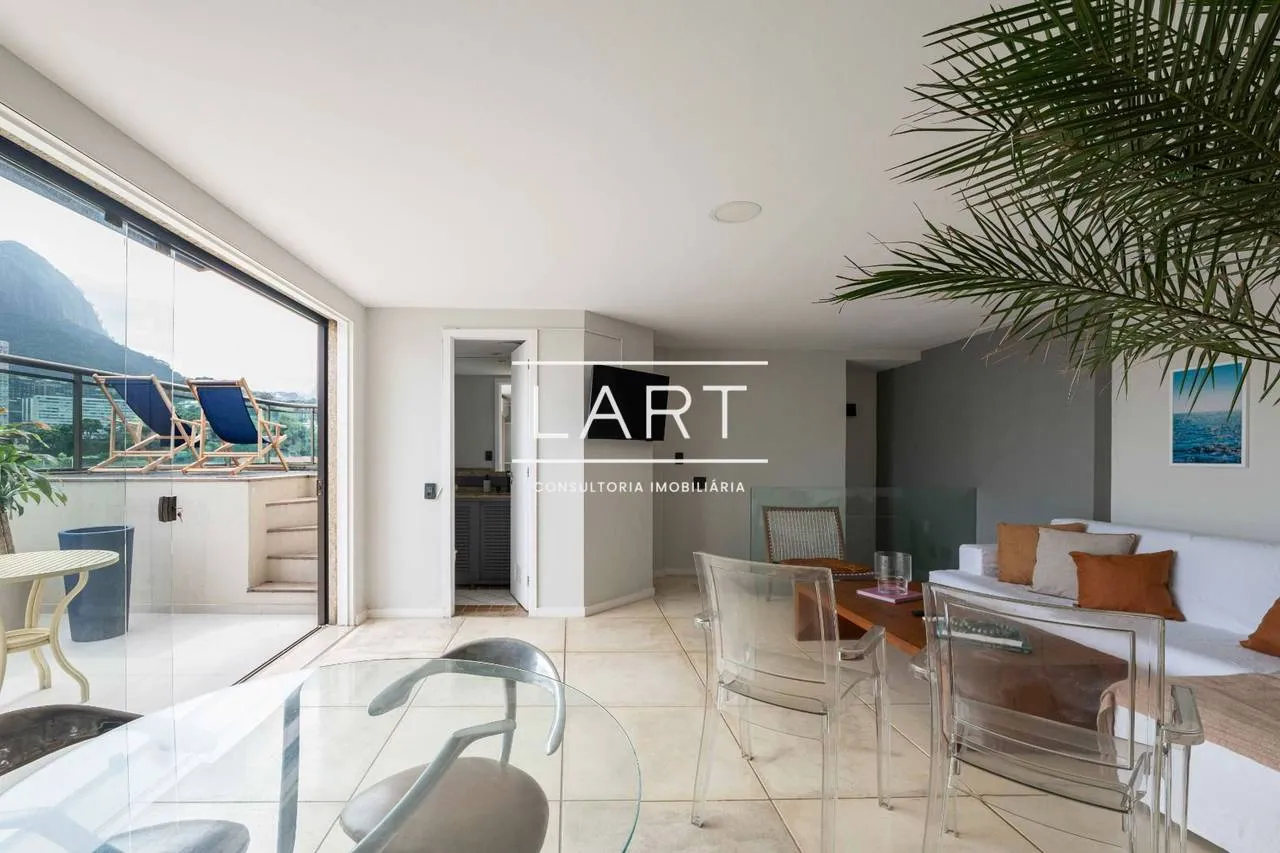 Джакузі та 2 спальні: квартира 170 м² — photo 11