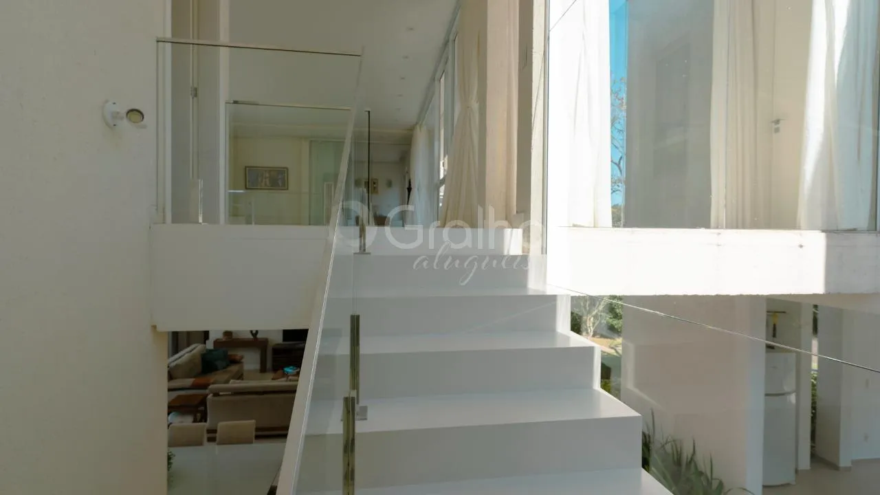 Меблированный дом: 5 спален с ванной и 730 м² — photo 38
