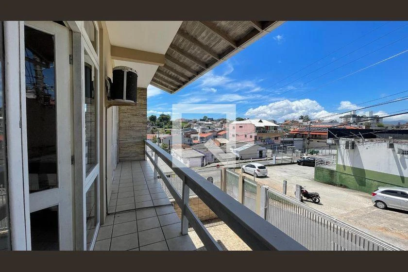 4-bedroom house with a washing machine in Florianópolis — photo 16