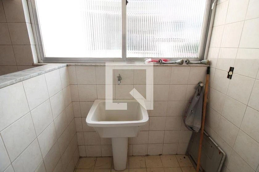 3-bedroom apartment with 95 m² and a balcony — photo 60
