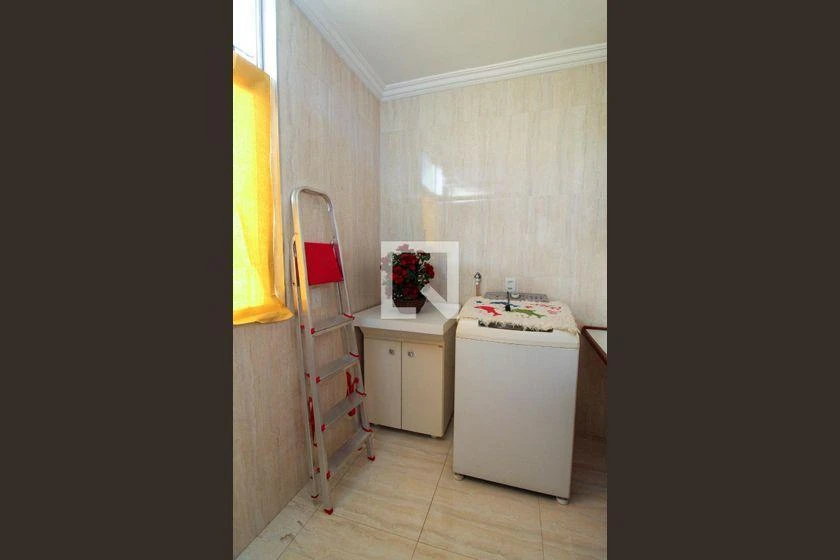 Furnished apartment with 2 bedrooms and 2 bathrooms — photo 14