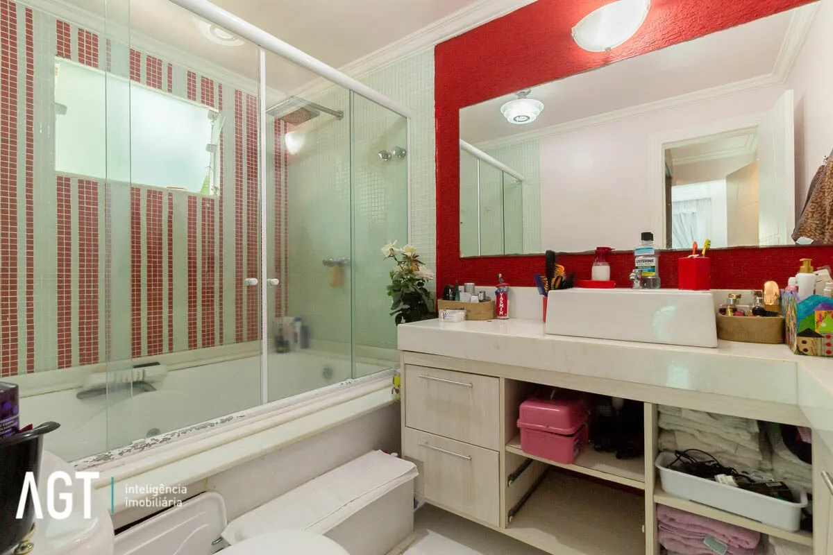 Furnished house with 4 bedrooms, 1 bathroom and 3 parking — photo 45