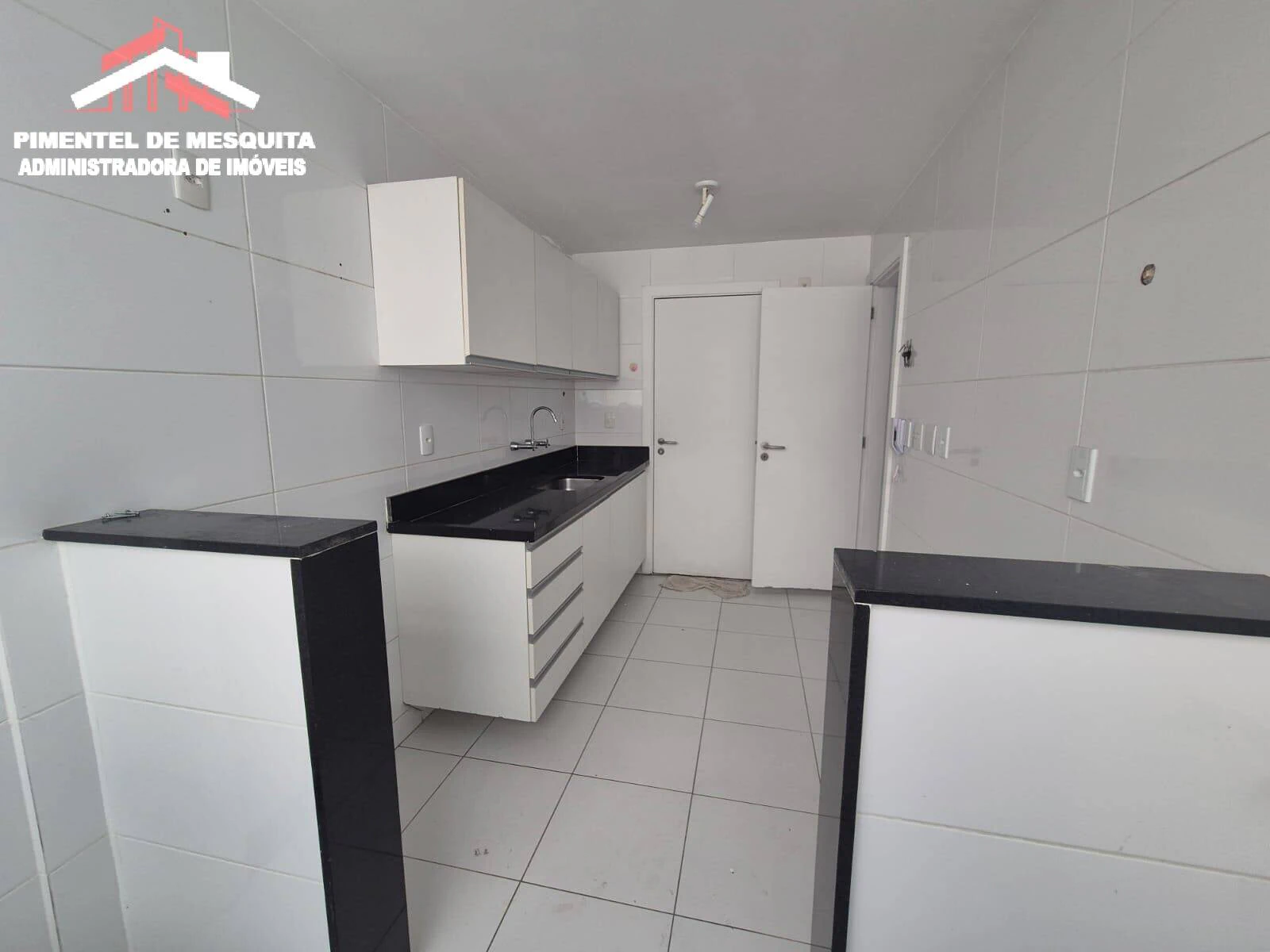 Apartamento de 2 quartos com varanda gourmet — photo 21