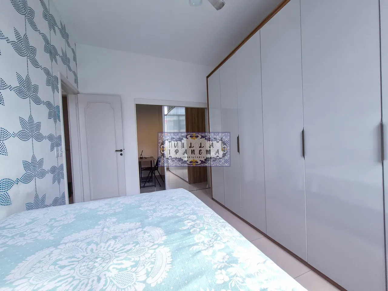 80 m² apartment with a washing machine and a home office — photo 25