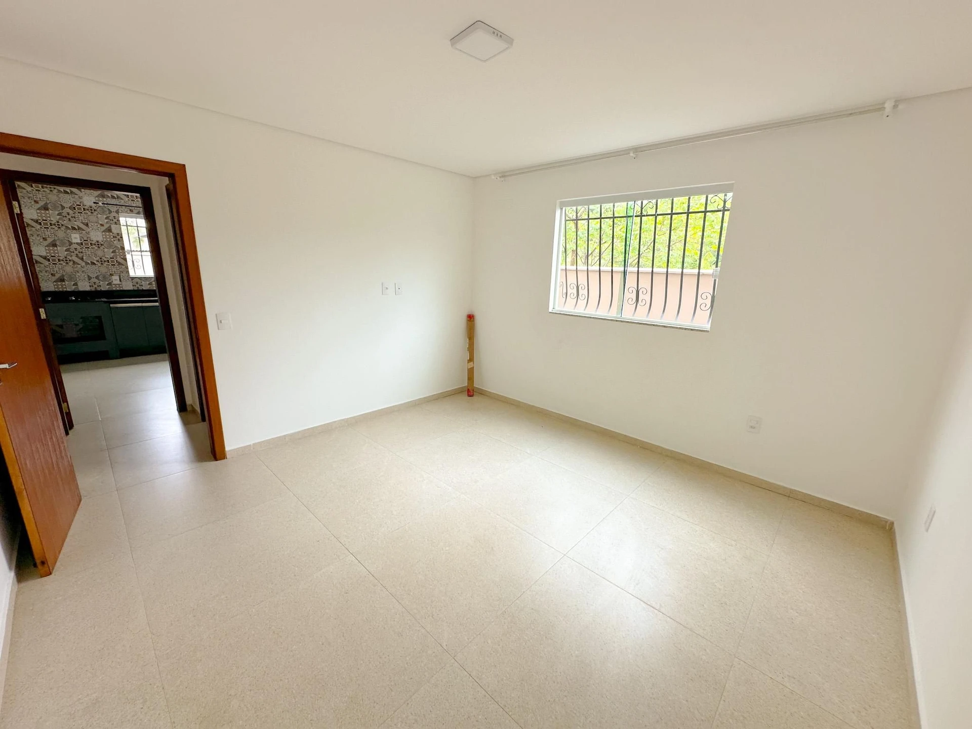 Garden in a 4-bedroom house, 194 m² — photo 34