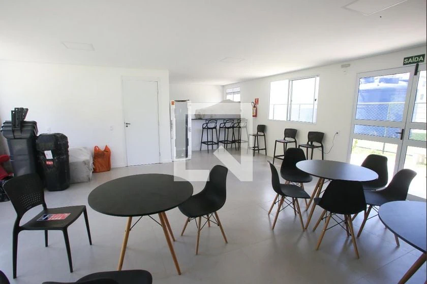 Невмебльована квартира 42 м² з 2 кімнатами та паркомісцем — photo 29