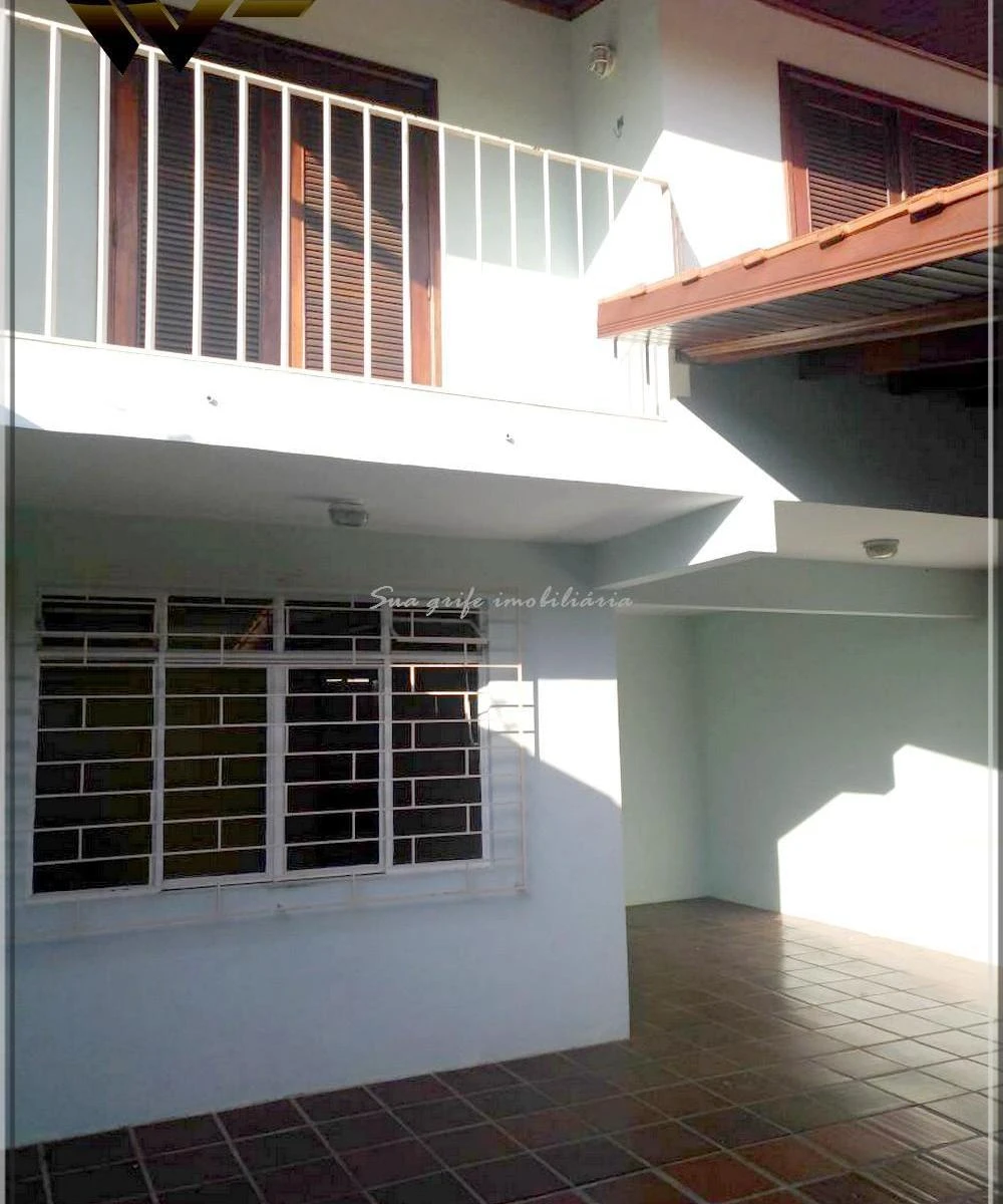 3-bedroom house with a home office in Curitiba — photo 23