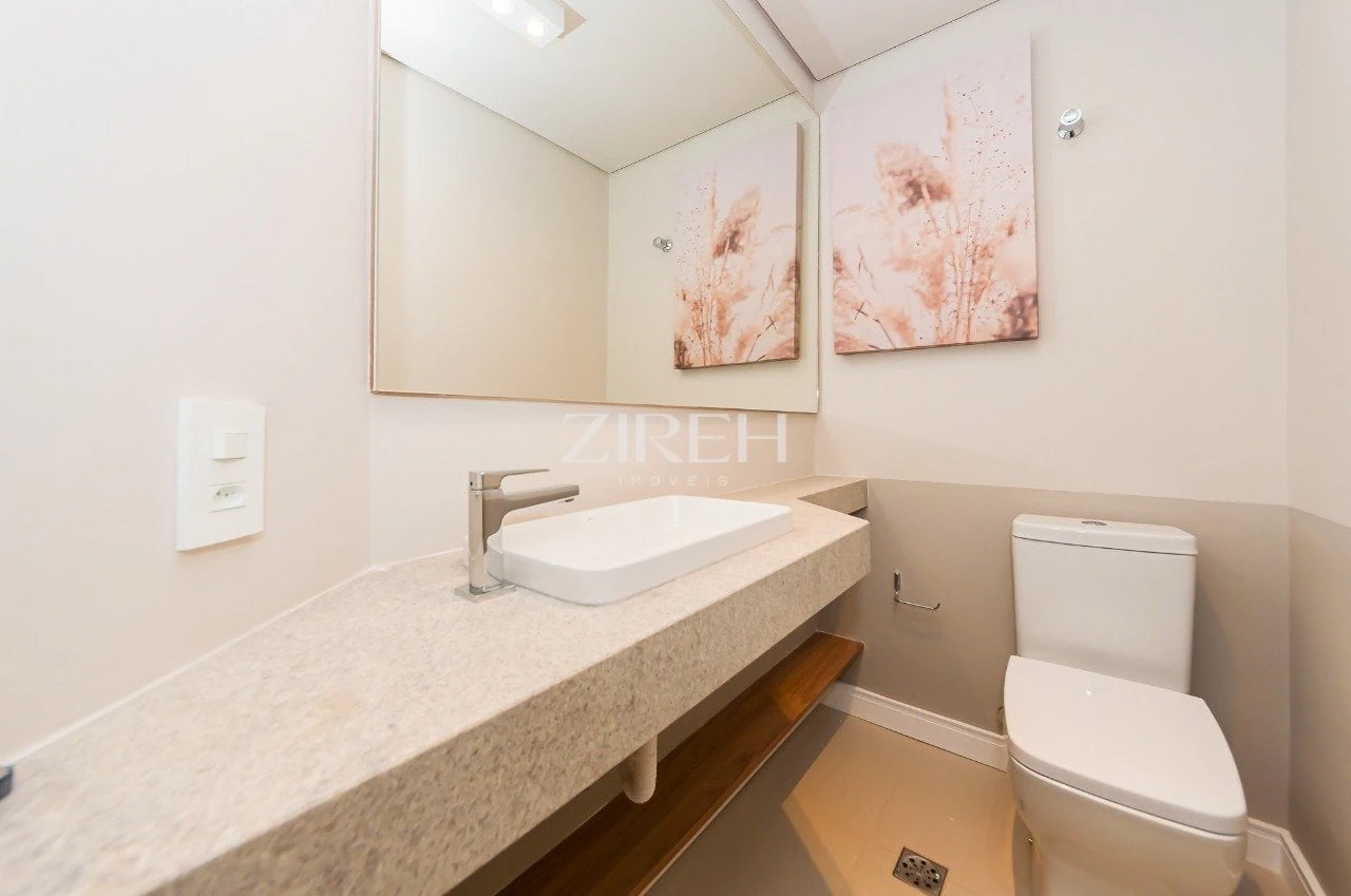 3-bedroom apartment with a private BBQ area — photo 6