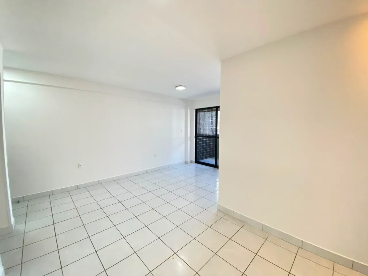 3-bedroom apartment with a private BBQ spot — photo 7