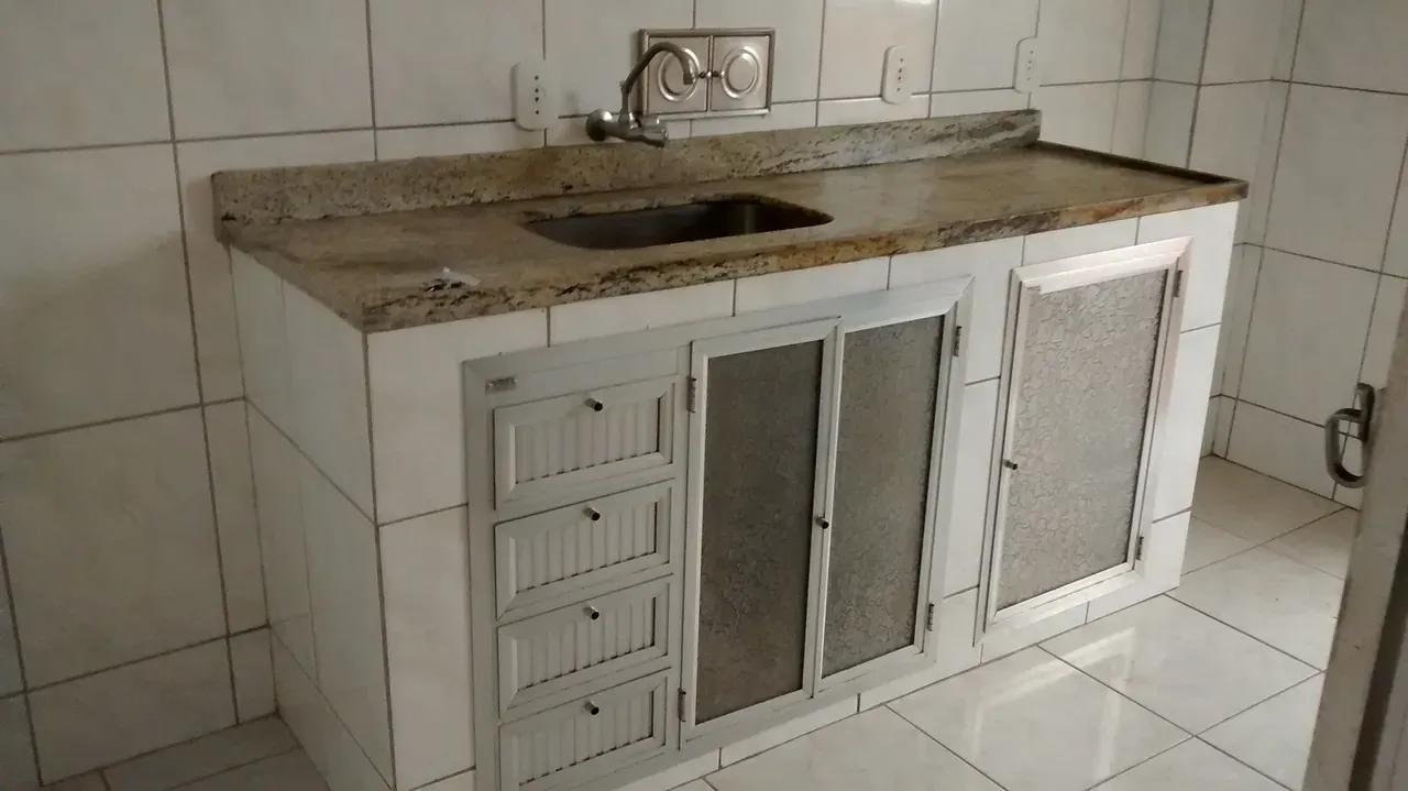 Departamento de 2 dormitorios con piso de madera o laminado — photo 12