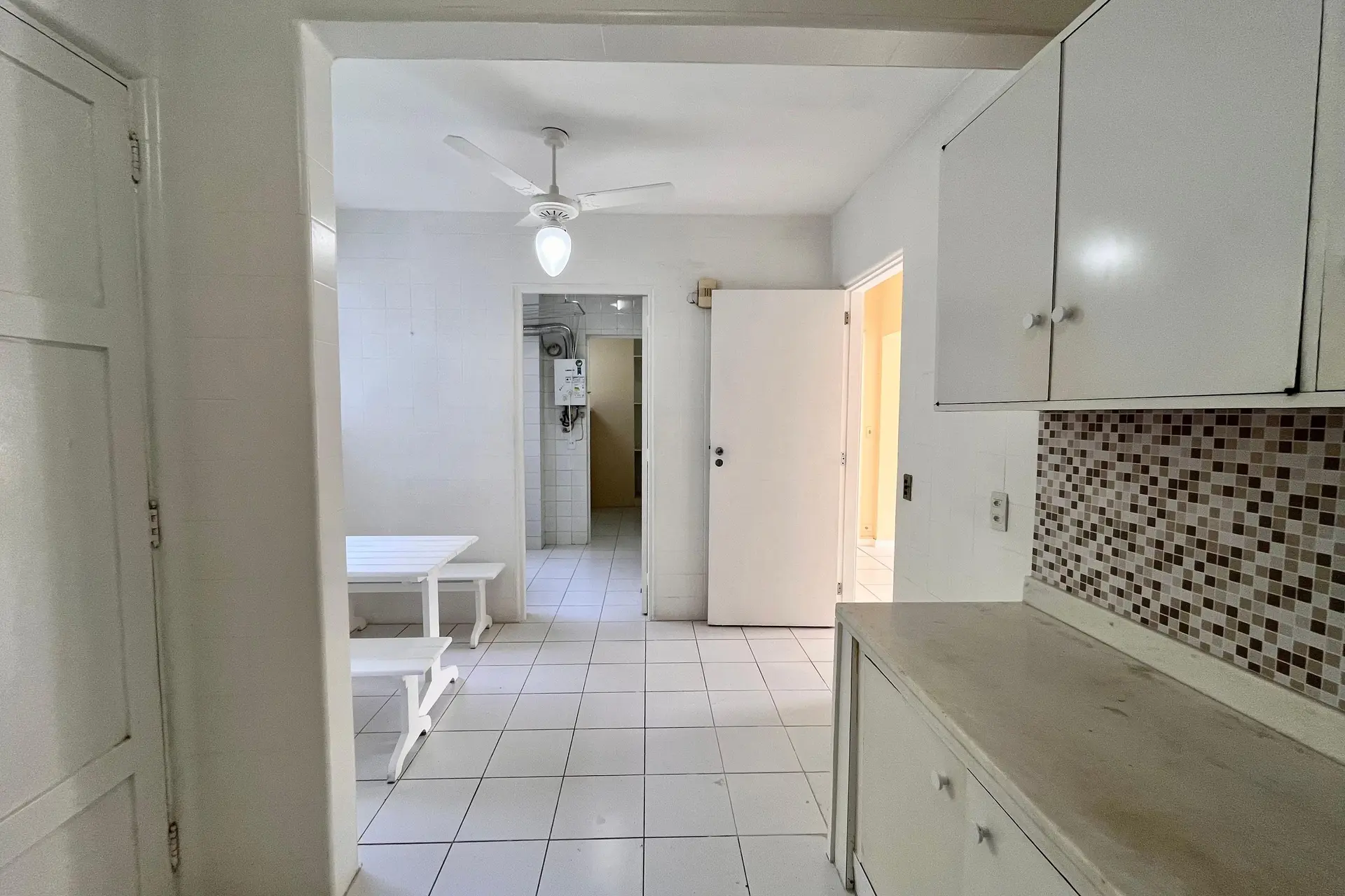 Unfurnished 2-bedroom rental apartment with 2 baths — photo 9
