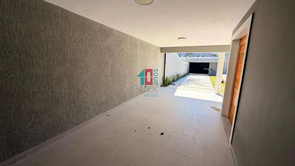 Будинок на 5 кімнат, 2 окремі ванні, 4 санвузли, 320 м² — photo 10