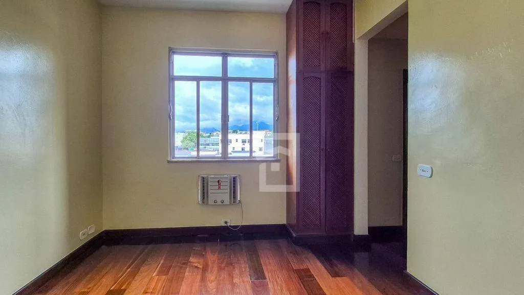 2-bedroom apartment with a balcony, 100 m² — photo 19