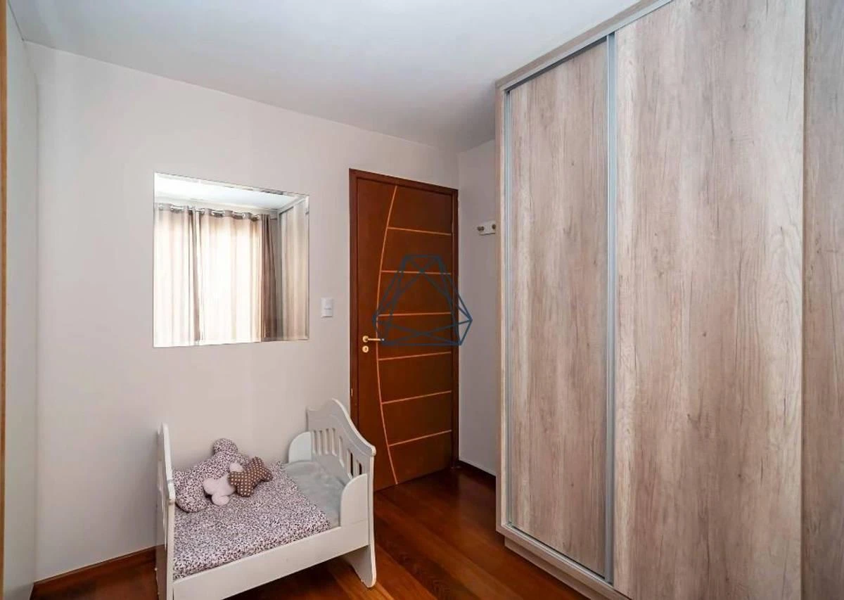 Washing machine in a 4-bedroom house, 210 m² — photo 14