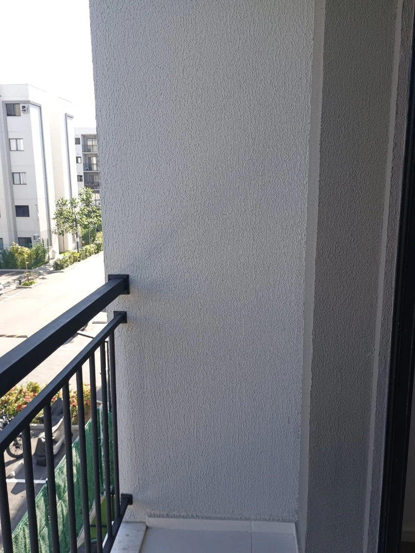 Деревянный пол или ламинат и 2 спальни: квартира 45 м² — photo 7