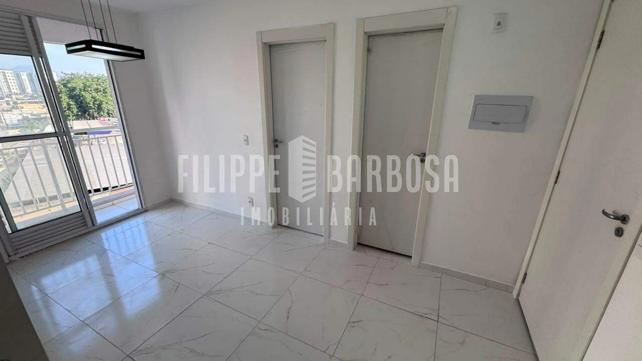 2-bedroom apartment with balcony and 40 m² — photo 3