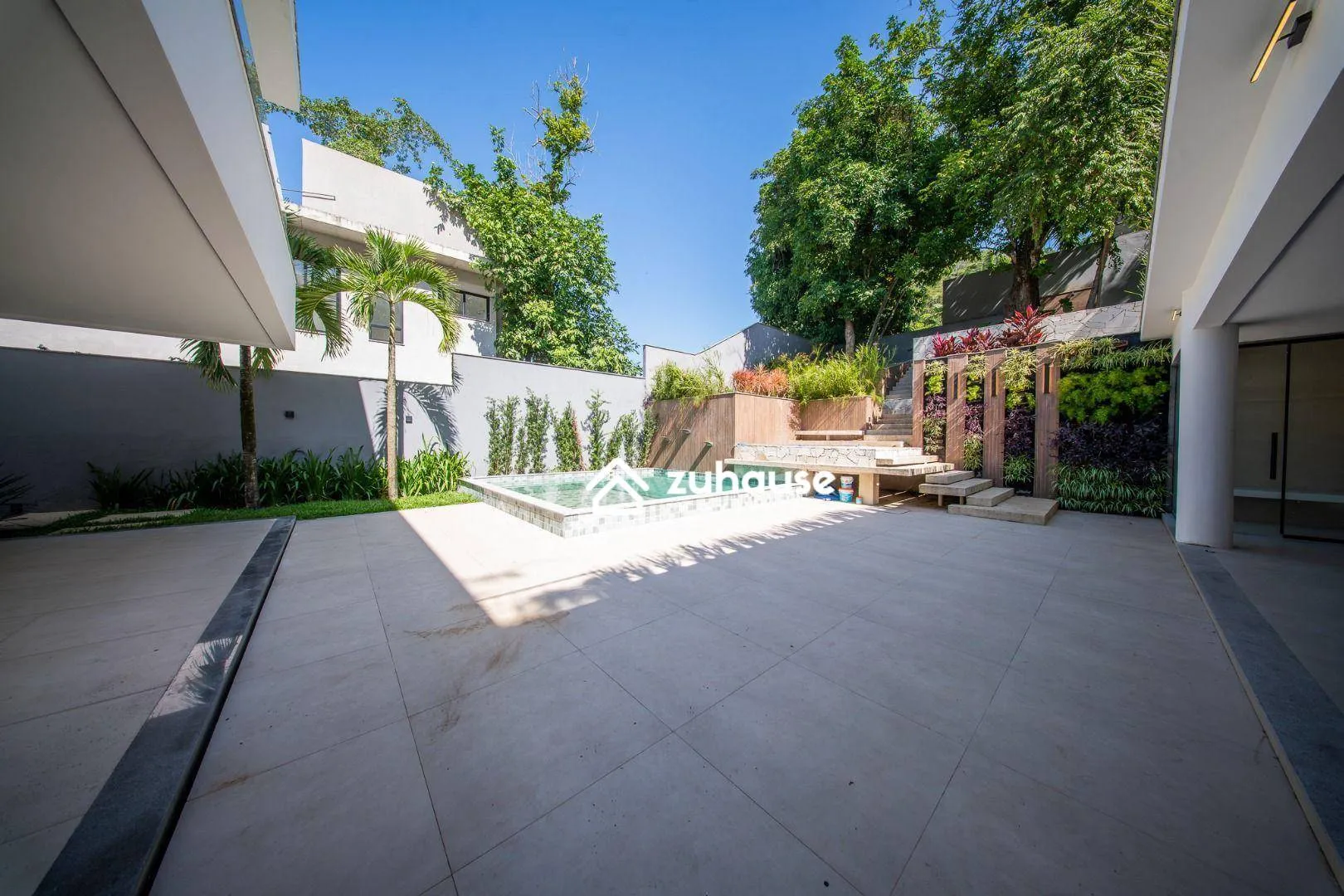 Casa com 5 quartos e cozinha em conceito aberto — photo 28
