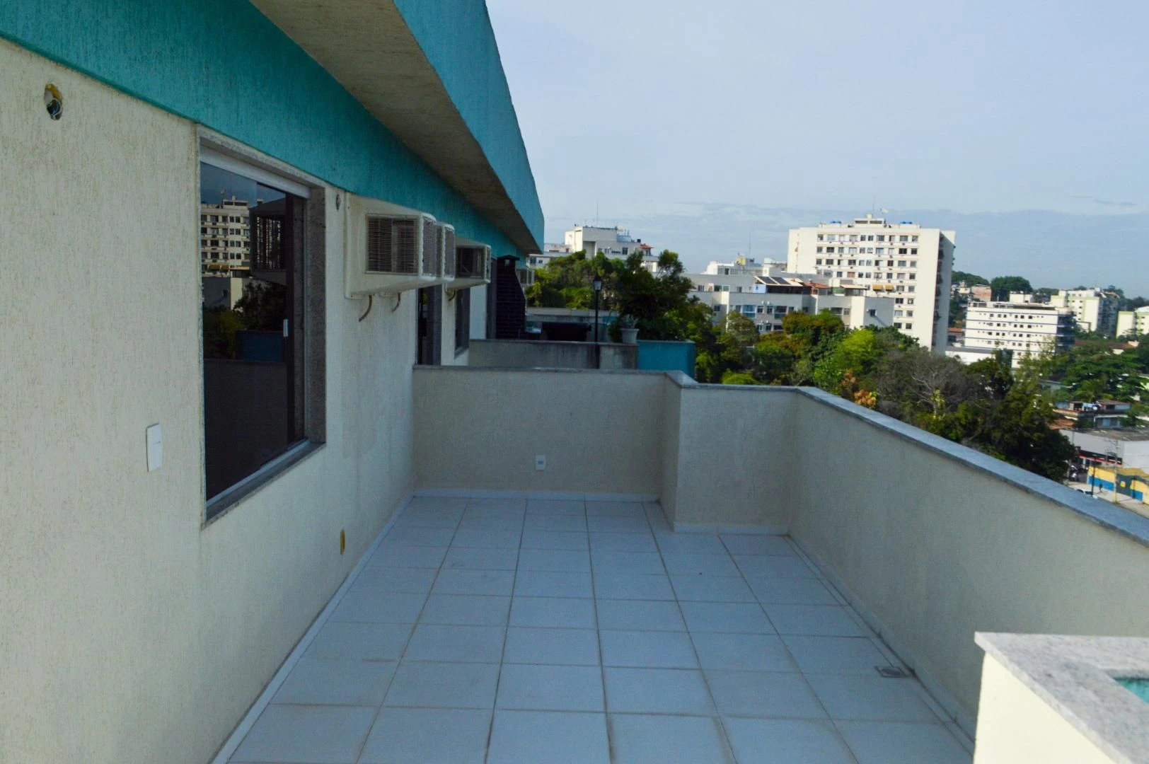 Apartment for rent with 4 bedrooms, 4 bathrooms and parking — photo 30