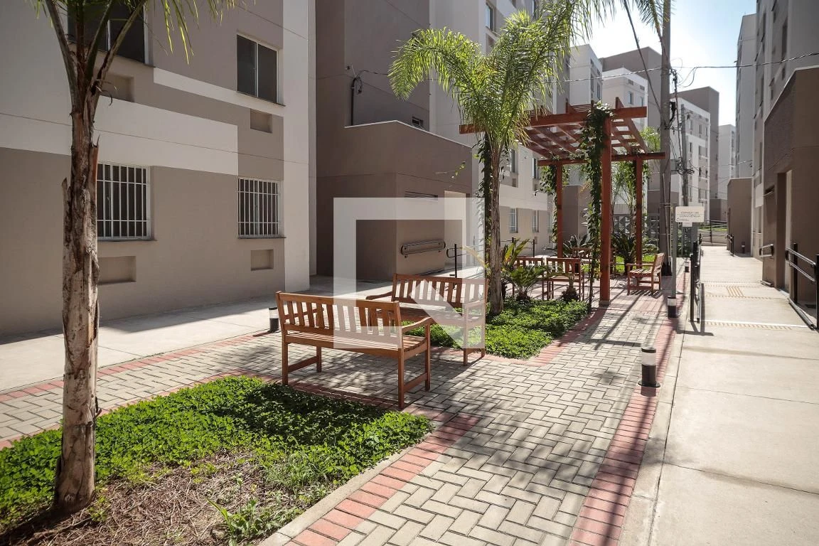 2-bedroom apartment with laundry area and 1 parking spot — photo 35