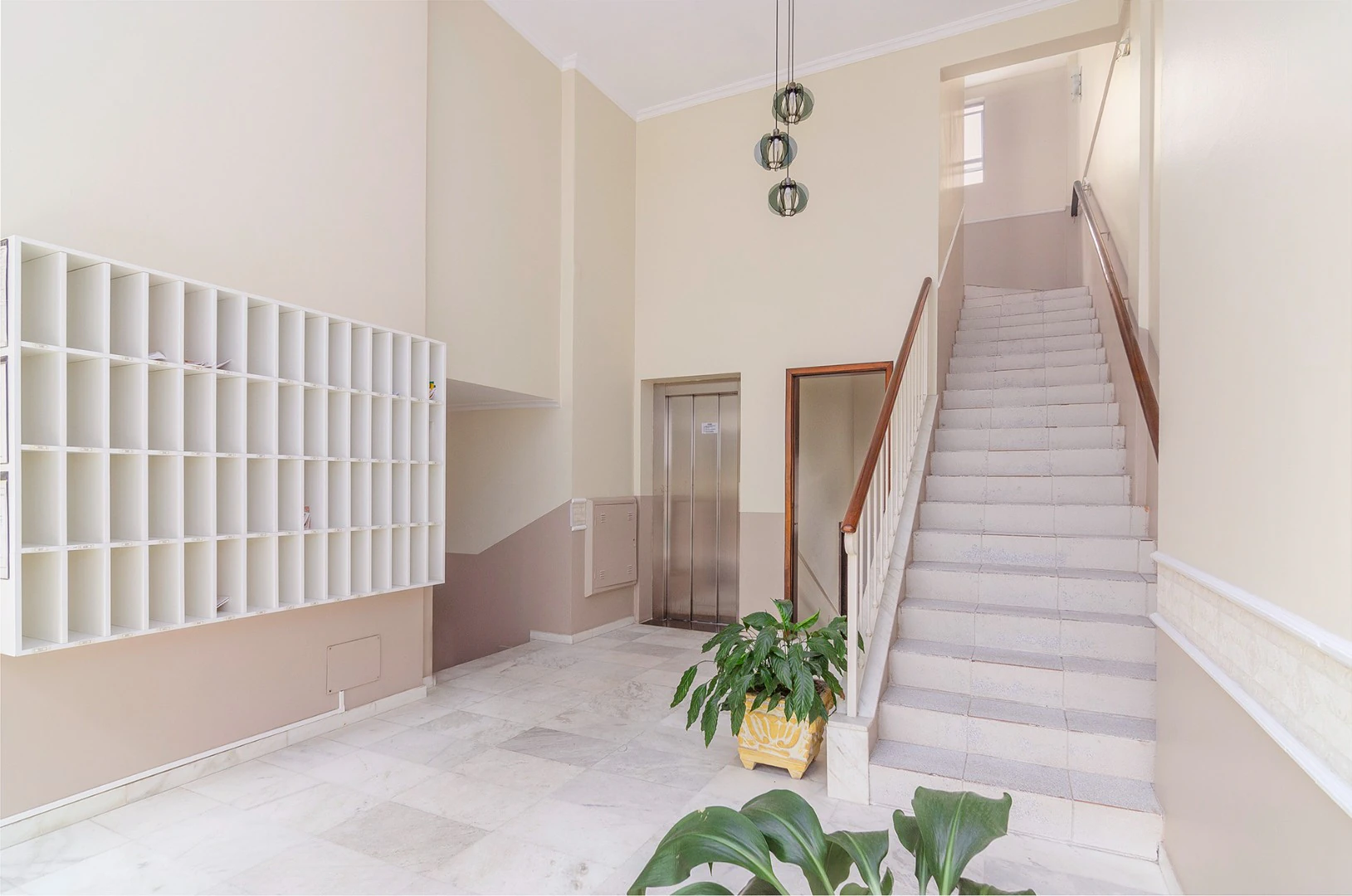 Furnished studio, 25 m², with a washing machine — photo 4