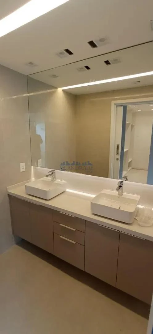 2-bedroom apartment with a water view in Rio de Janeiro — photo 29
