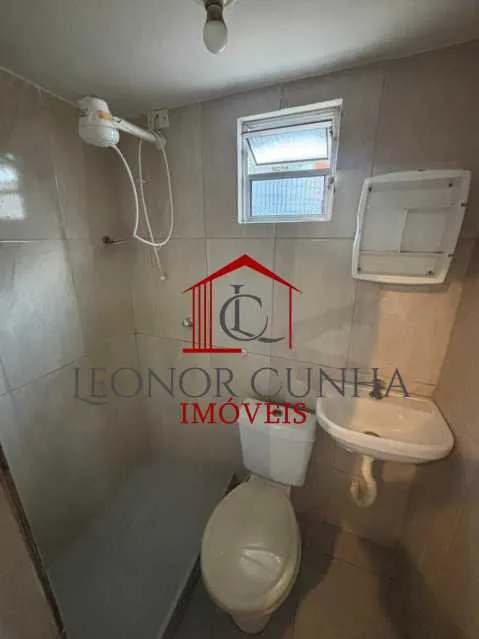 Casa, 40 m², com piso de madeira ou laminado — photo 7