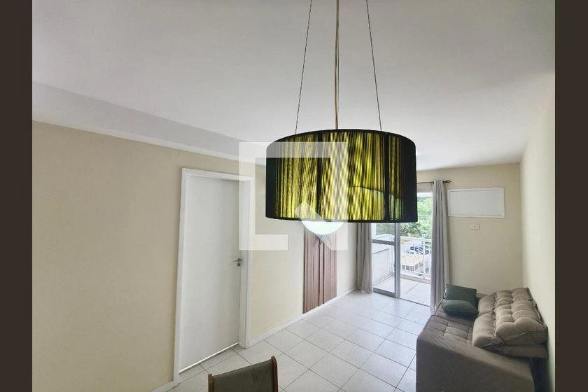 Furnished 2-bedroom apartment with a balcony — photo 23