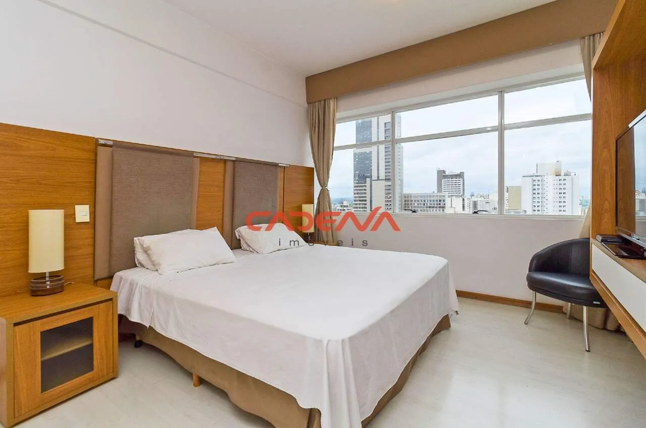 Furnished 29 m² studio with compact kitchen appliances — photo 12
