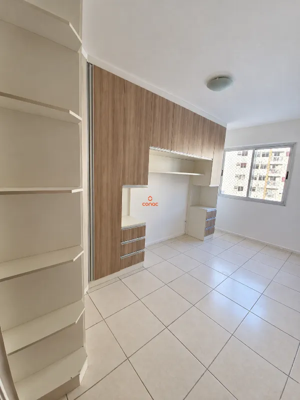 2-bedroom apartment in a building with a gym — photo 19