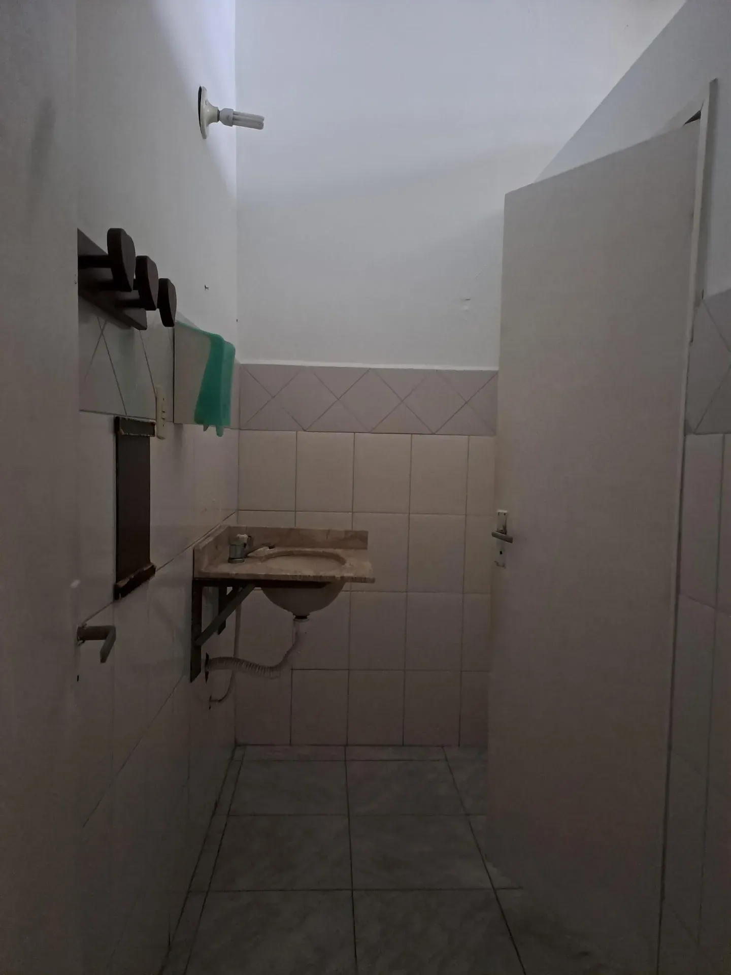 Unfurnished apartment with 300 m² on the 11th floor — photo 15