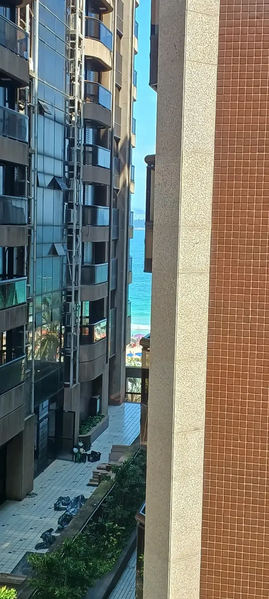 Apartment, 92 m², with a glass-enclosed balcony — photo 17