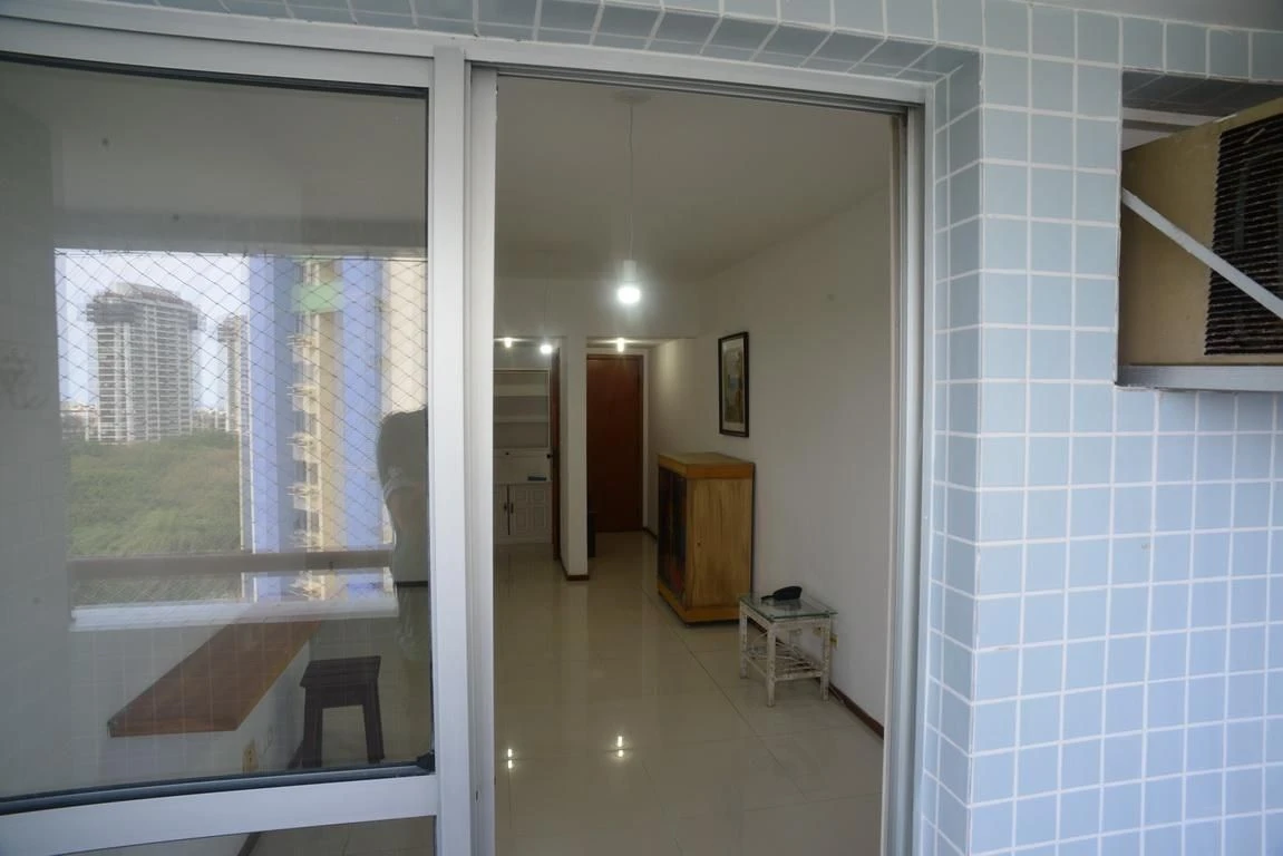Furnished 2-bedroom apartment with a balcony — photo 24