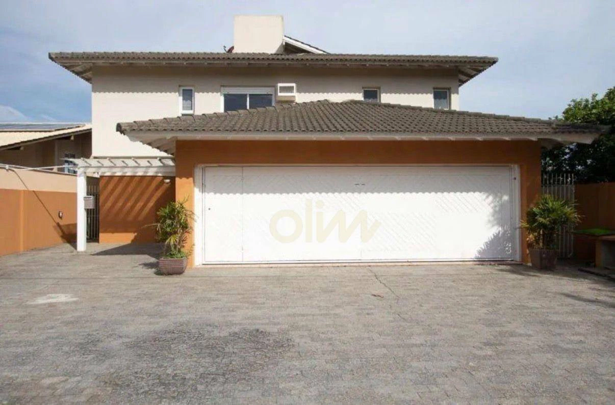 Casa com 4 dormitórios (450 m²) com jardim privativo — photo 3