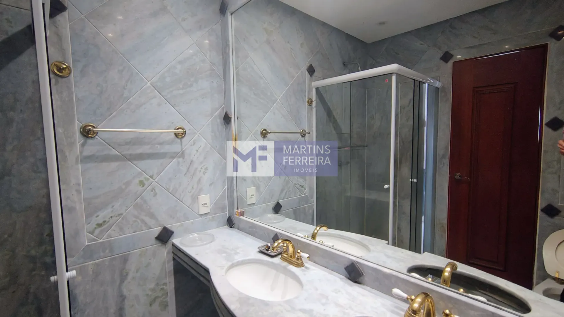 Cobertura para locação com 4 quartos e 5 banheiros — photo 21