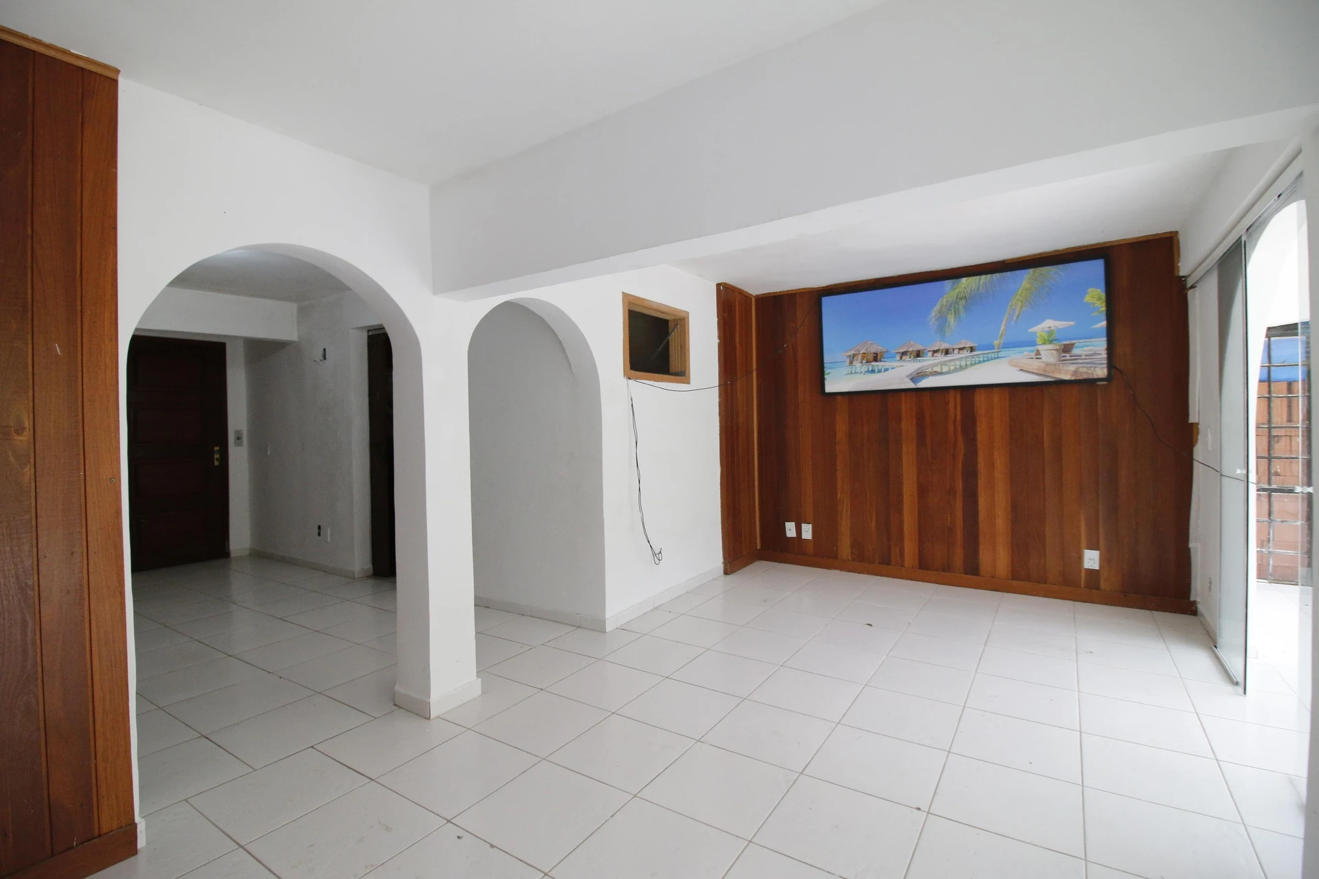 Mountain view in a 3-bedroom house, 460 m² — photo 55