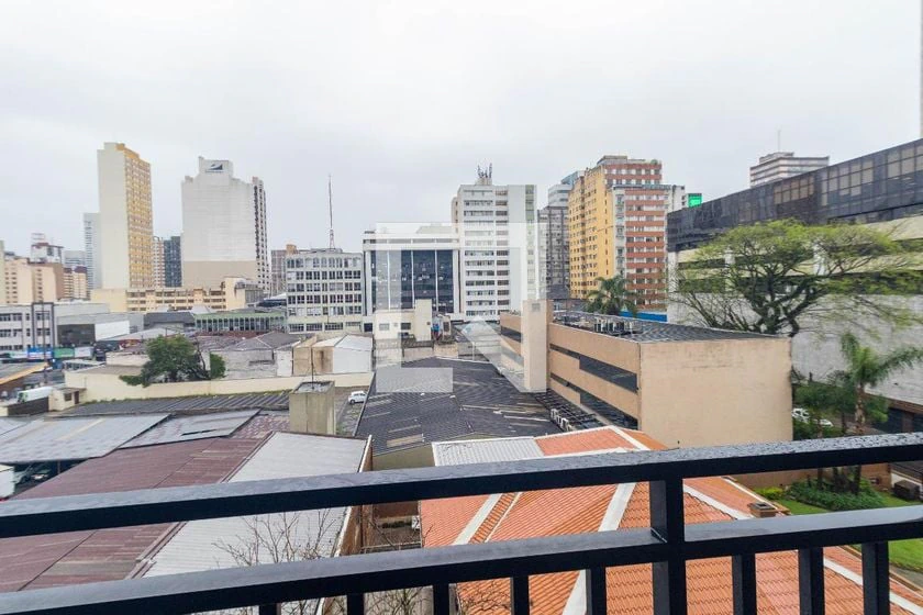 Furnished studio, 21 m², with floor-to-ceiling windows — photo 7