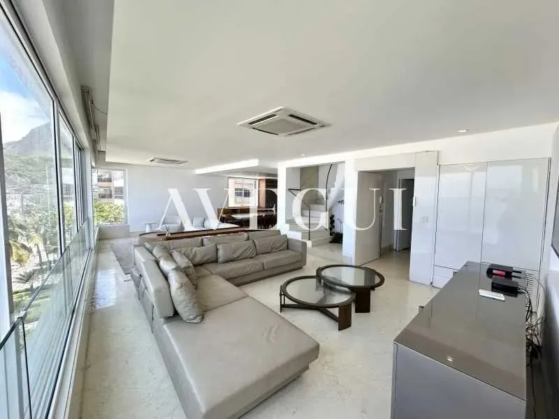 Duplex penthouse with 3 bedrooms and 5 bathrooms — photo 7
