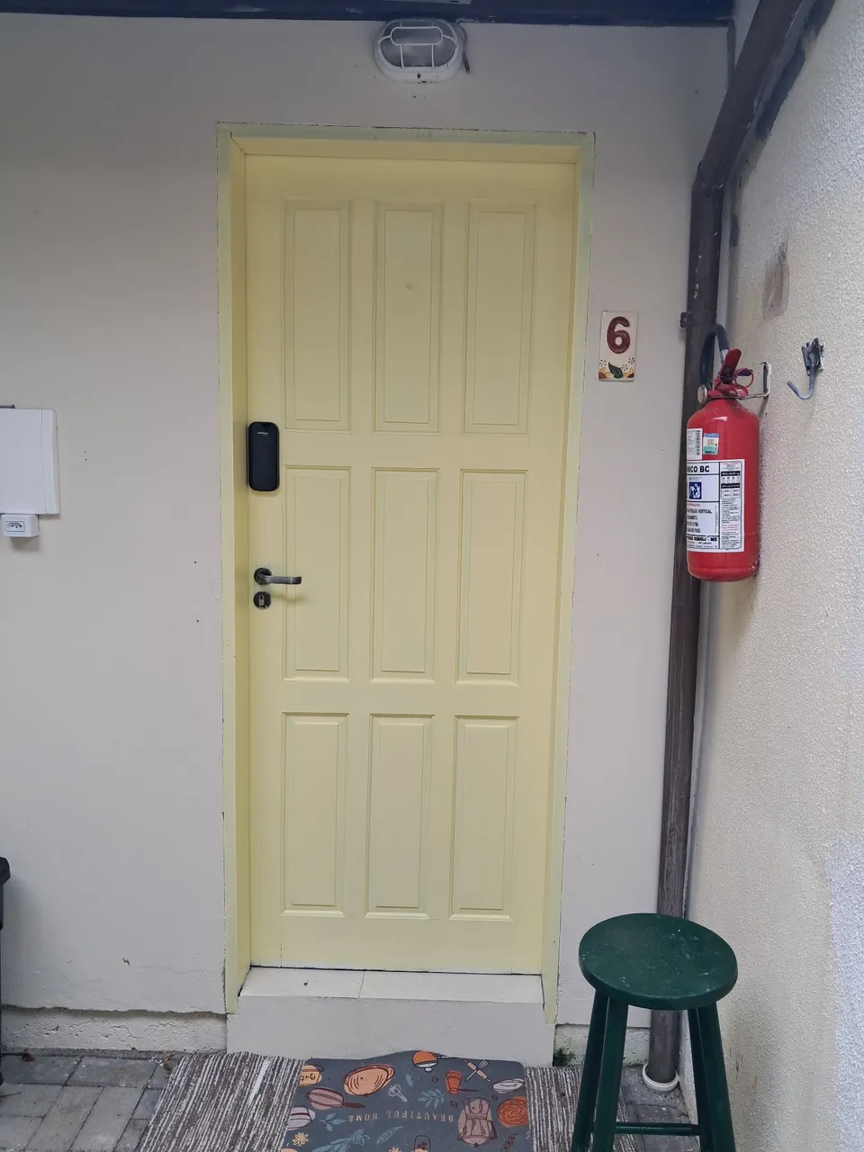 Furnished studio, 25 m², with a washing machine — photo 5