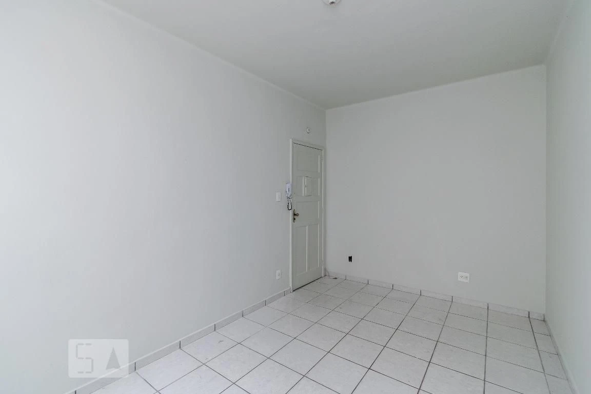 Unfurnished 1-bedroom apartment with 1 bathroom — photo 15