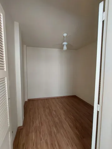 1-bedroom apartment with a separate kitchen, 70 m² — photo 3