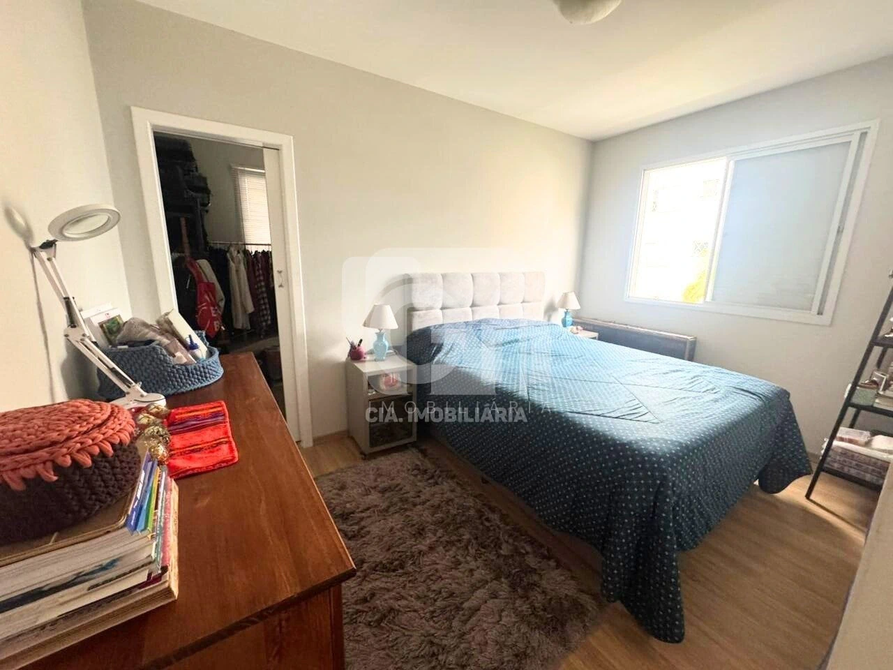 Wood or laminate floors in a 3-bedroom apartment, 114 m² — photo 3