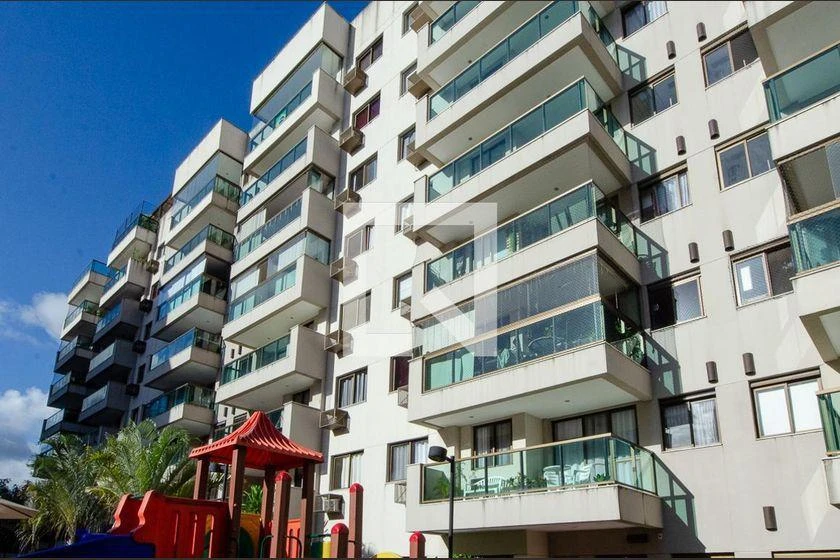 2-bedroom apartment with a mountain view in Rio de Janeiro — photo 42