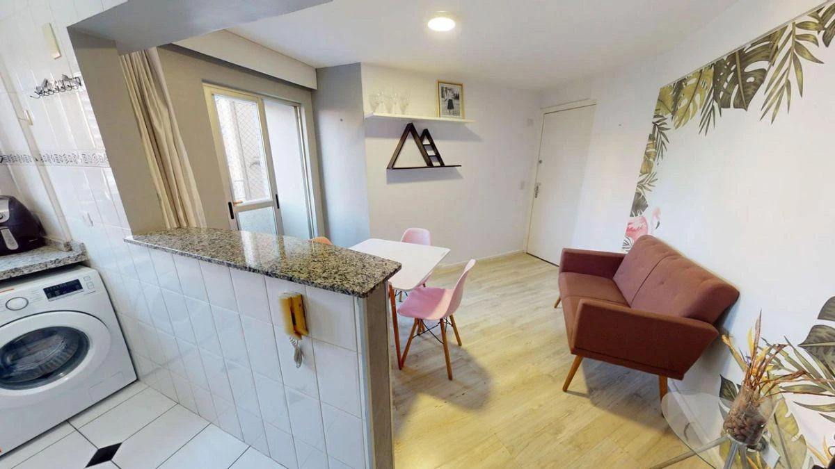Home office in a 2-bedroom apartment, 35 m² — photo 20