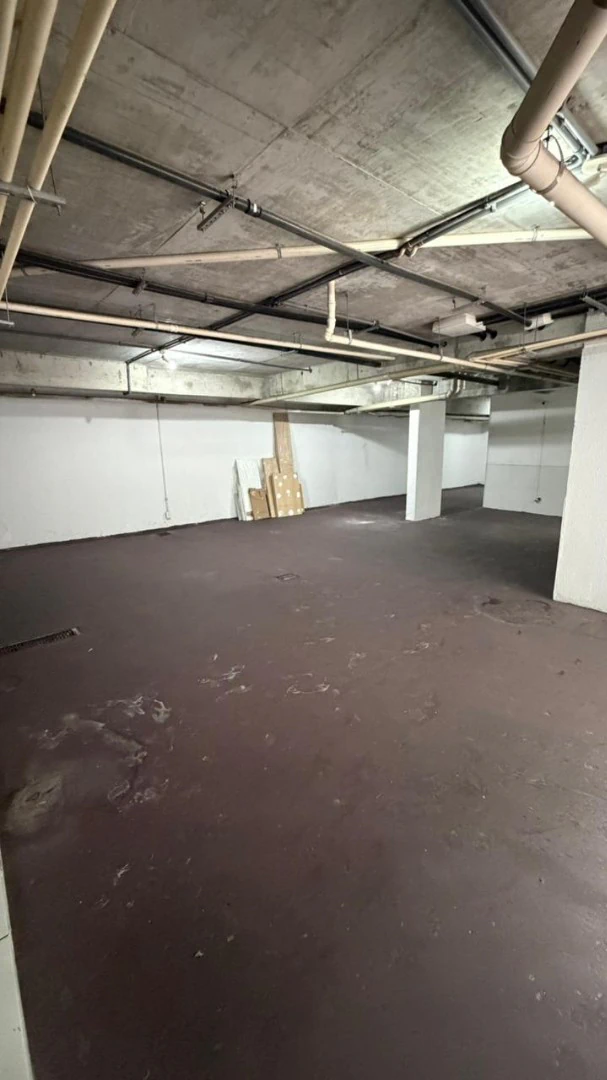 Casa triplex com 6 quartos e piscina, 1 suíte — photo 8