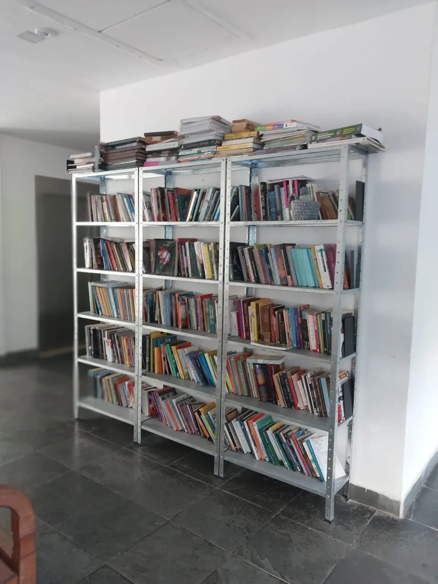 Apartamento com 2 quartos e cozinha a gás — photo 26