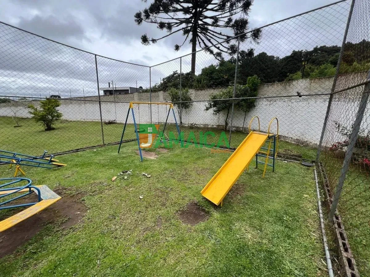 Apartamento de 2 quartos com piso de madeira ou laminado — photo 19