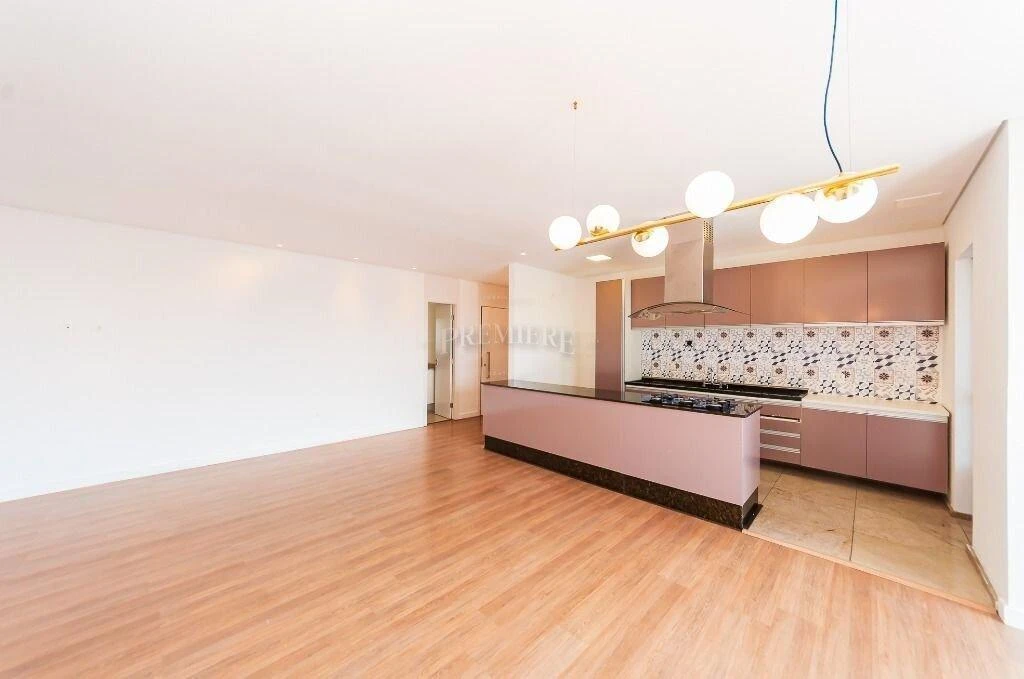 Apartamento com 3 dormitórios e cozinha integrada a gás