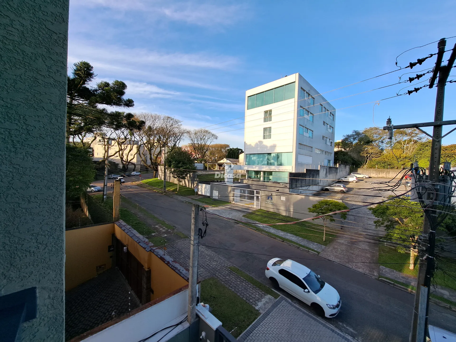 Glass-enclosed balcony in a 2-bedroom apartment, 68 m² — photo 38